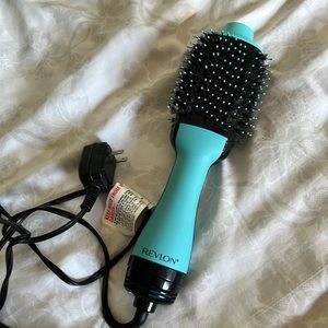 Revlon One Step in Mint